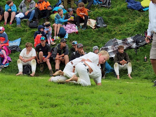 Hundstoaranggeln, immat. UNESCO Kulturerbe, kein Punkteranggeln