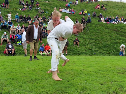 Hundstoaranggeln, immat. UNESCO Kulturerbe, kein Punkteranggeln