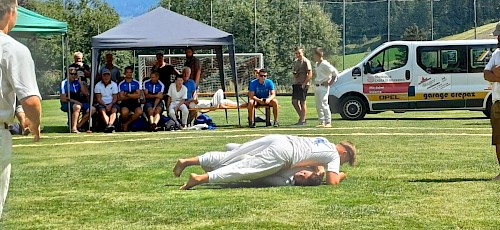 Int. Alpencupranggeln, Kampf um die Wandertrophäe