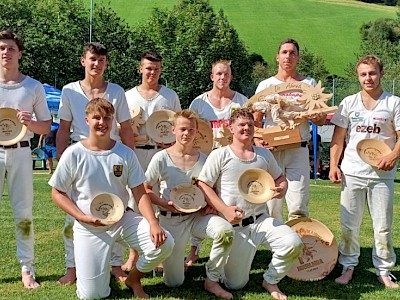 Zum Bericht: Int. Alpencupranggeln, Kampf um die Wandertrophäe