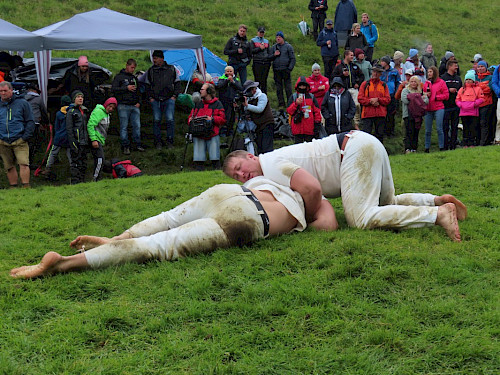 Hundstoaranggeln, immaterielles UNESCO Kulturerbe, kein Punkteranggeln