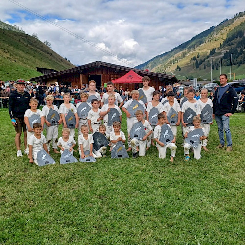 Alpencupfinale, int. Alpencupranggeln, zusätzlich Jugendhagmoar