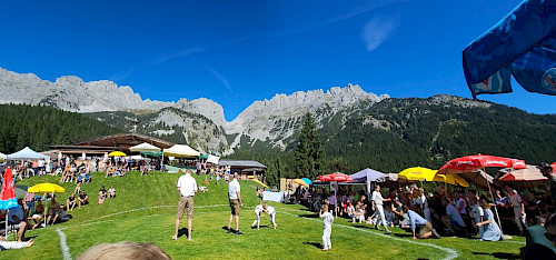 Wochenbrunnranggeln, int. Preisranggeln, zusätzlich Schüler- und Jugendhagmoar, nur bei Schönwetter