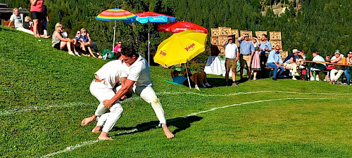 Wochenbrunnranggeln, int. Preisranggeln, zusätzlich Schüler- und Jugendhagmoar, nur bei Schönwetter