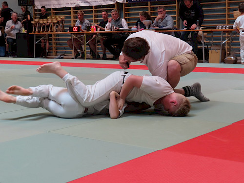 Salzburger Eröffnungsranggeln, int. Alpencupranggeln, zusätzlich Jugendhagmoar