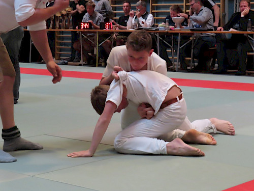 Salzburger Eröffnungsranggeln, int. Alpencupranggeln, zusätzlich Jugendhagmoar