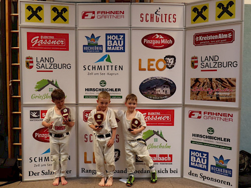 Salzburger Eröffnungsranggeln, int. Alpencupranggeln, zusätzlich Jugendhagmoar