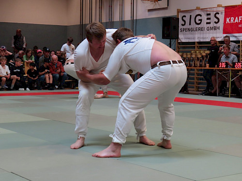 Salzburger Eröffnungsranggeln, int. Alpencupranggeln, zusätzlich Jugendhagmoar