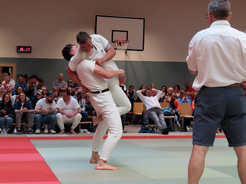 Salzburger Eröffnungsranggeln, int. Alpencupranggeln, zusätzlich Jugendhagmoar