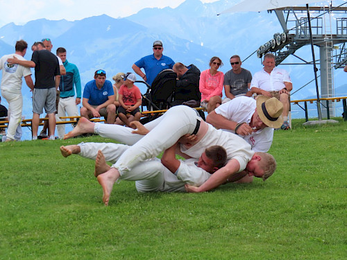Schmittenranggeln, int. Alpencupranggeln