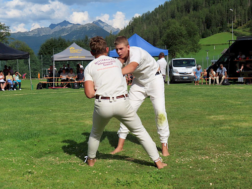 Int. Alpencupranggeln, Kampf um die Wandertrophäe, zusätzlich Schüler- und Jugendhagmoar