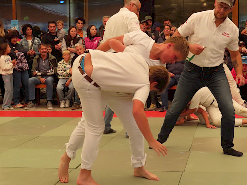 Int. Alpencupfinale, zusätzlich Jugendhagmoar