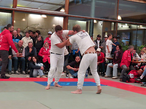 Int. Alpencupfinale, zusätzlich Jugendhagmoar