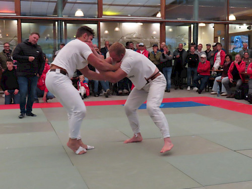 Int. Alpencupfinale, zusätzlich Jugendhagmoar